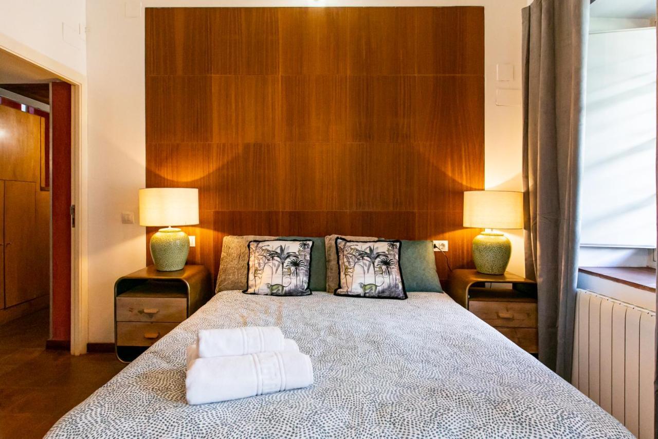 Apartamento 3 Dormitorios En Calle San Vicente. Sevilla Exteriér fotografie