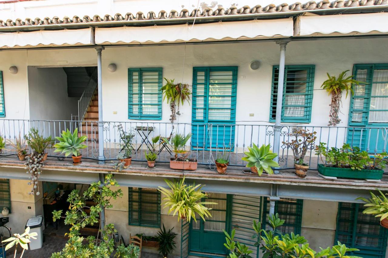 Apartamento 3 Dormitorios En Calle San Vicente. Sevilla Exteriér fotografie