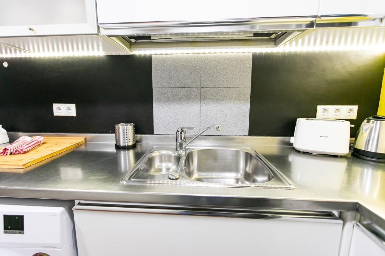 Apartamento 3 Dormitorios En Calle San Vicente. Sevilla Exteriér fotografie