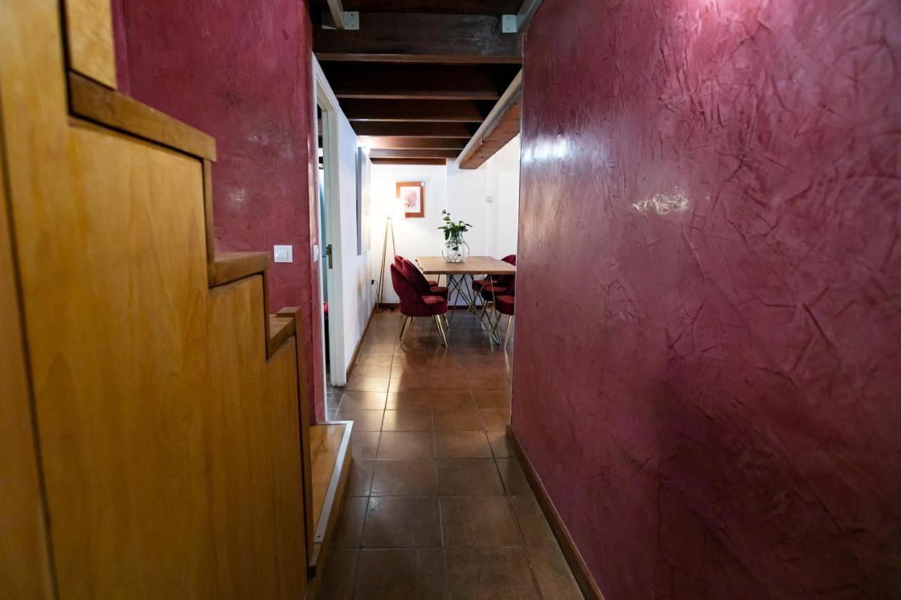 Apartamento 3 Dormitorios En Calle San Vicente. Sevilla Exteriér fotografie